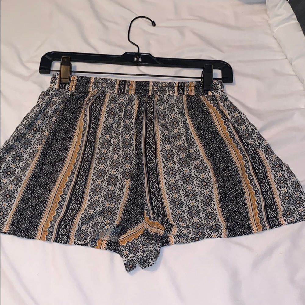 Forever 21 flowy shorts